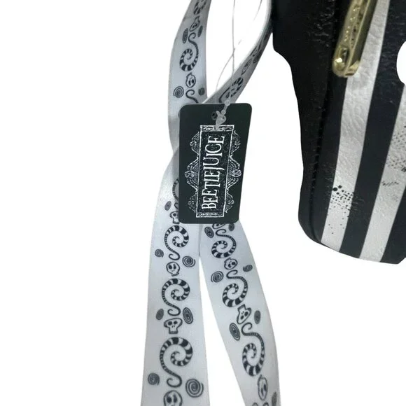 NWT Buckle-Down Women's Crossbody - Beetlejuice Suit Stripes Black White - Picture 11 of 12